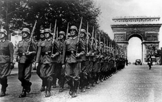 patrouille allemande Champs-Elyses